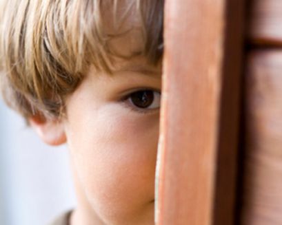 Нервный тик у ребенка: причины, лечение, симптомы, признаки
