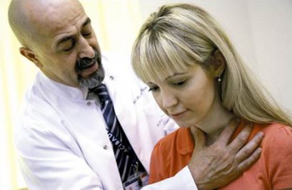 Тиреоидит щитовидной железы: лечение, симптомы, признаки, причины, что это такое?