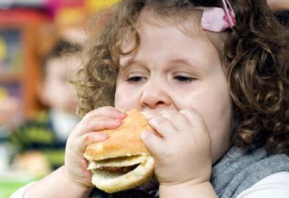 Ожирение у детей: лечение, причины, диеты, профилактика, симптомы, признаки
