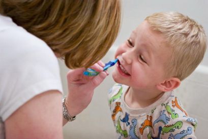 Зубная боль у детей, как обезболить?