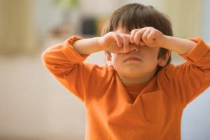 Ячмень на глазу у ребенка что делать, как лечить, первая помощь, причины, симптомы, признаки