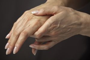 Окклюзия верхних конечностей (кисти, пальца): лечение, причины, симптомы