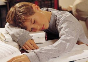 Нарушения сна у детей и подростков, причины, лечение