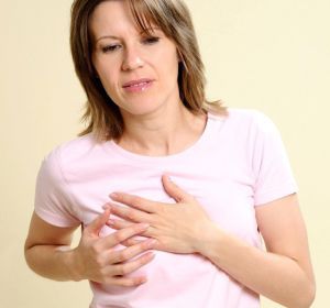 Боль в груди при беременности, у беременных: признаки, причины