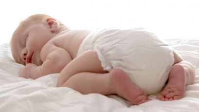 Дефекация у новорожденных и грудных детей
