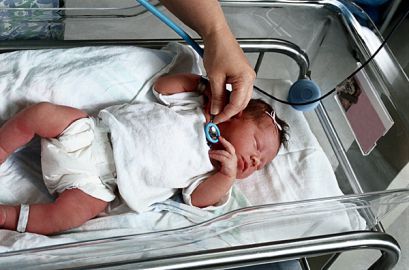 Пилороспазм у новорожденных детей: лечение, причины, симптомы, признаки