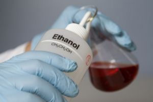 Острое отравление этанолом: лечение, помощь, симптомы, признаки, причины