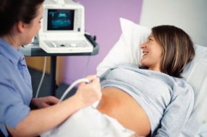 Врачи при беременности, выбор и посещение врача во время беременности, как выбрать врача