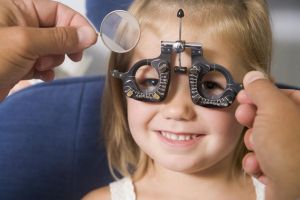 Развитие и формирование зрения у ребенка