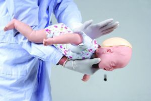 Аспирация инородного тела в дыхательные пути у ребенка: что это такое, причины, первая помощь, лечение, симптомы, признаки