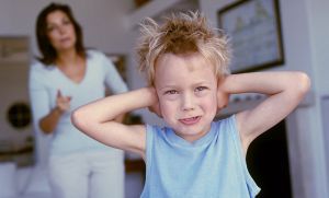 Реакция родителей на плохое поведение ребенка
