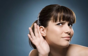 Нарушения слуха: причины, лечение, симптомы, признаки