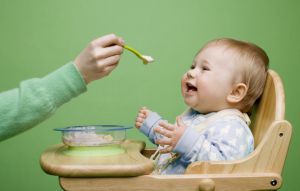 Кормление ребенка в 2 года, пищевой рацион двухлетнего ребенка