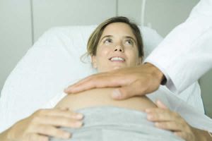 Что интересует при первом визите к гинекологу по поводу беременности