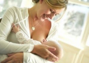 Правильное кормление ребенка грудью