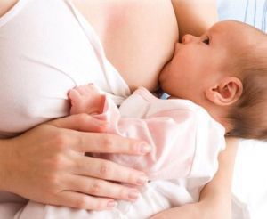 Лактостаз груди у кормящей матери: лечение, симптомы, признаки, что делать?