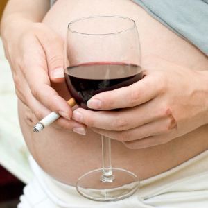 Вредные привычки и беременность: алкоголь, никотин, наркотики