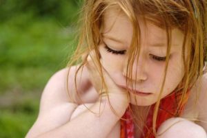 Депрессивные расстройства у детей и подростков: симптомы, причины, лечение